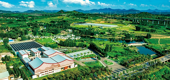 尼山鹿鳴